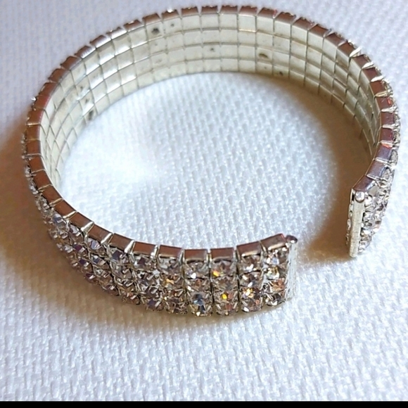 Rhinestone Bracelet Cuff - Picture 4 of 5